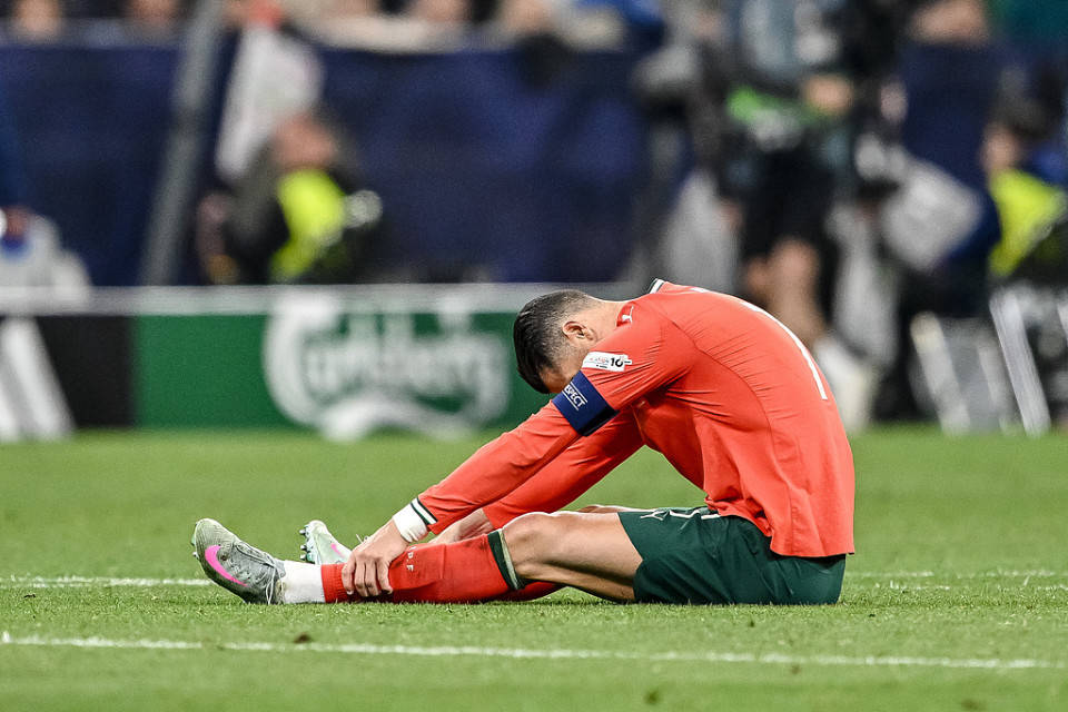 开云体育- 出色防守引发热议！，C罗在TES比赛中夺冠再创辉煌时刻