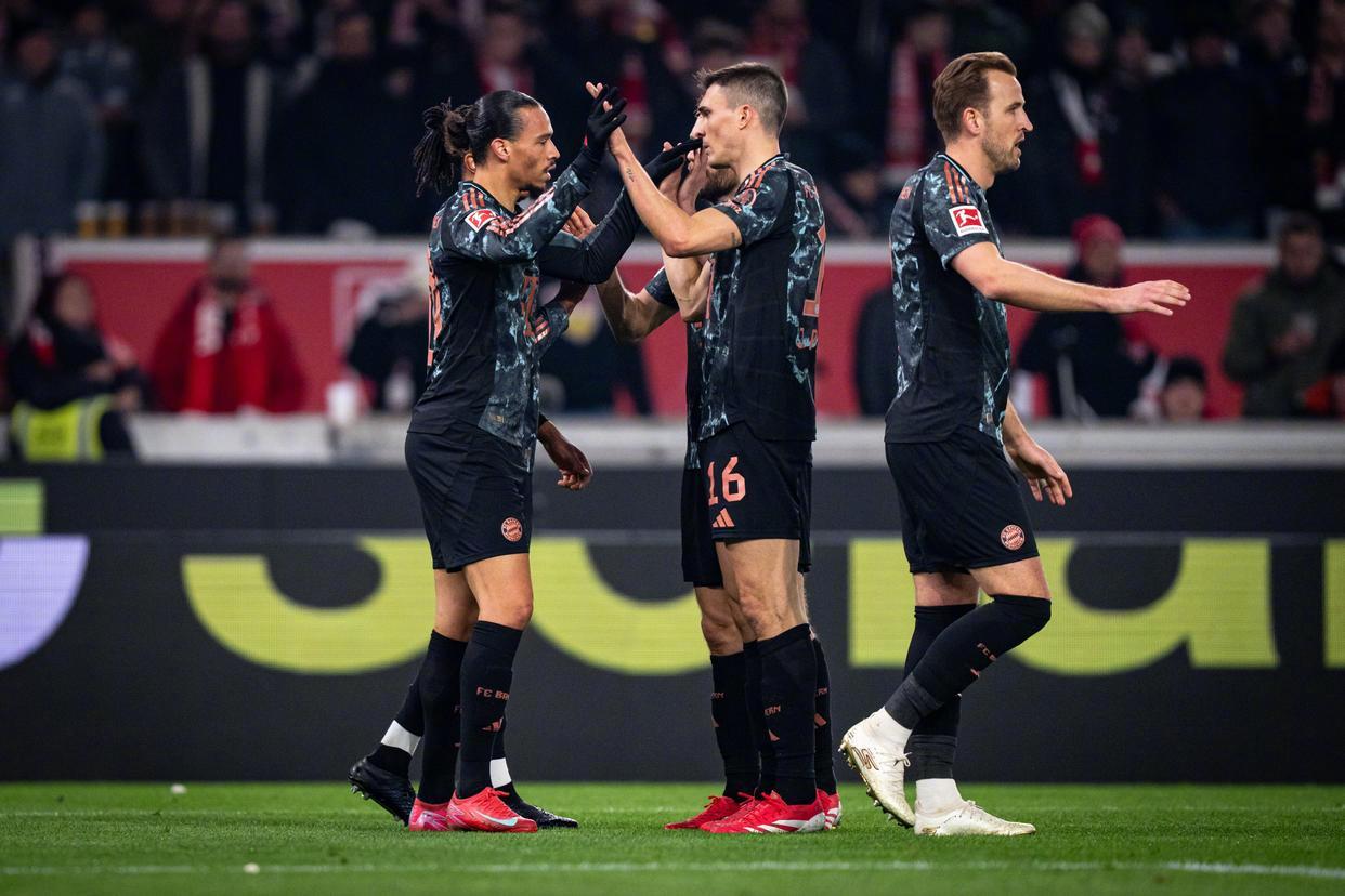 KAIYUN-包含德罗巴巅峰对决，巴特勒与90激战拜仁分钟，出色防守胜负难料！的词条